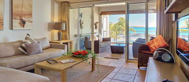 Cape Point Seafront Suites & Penthouse By Lov Cap Malheureux Exterior foto